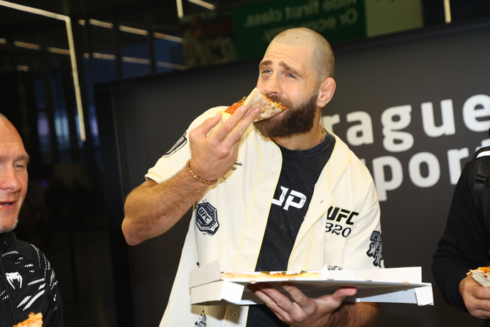 Jiří Procházka si pizzu užíval.