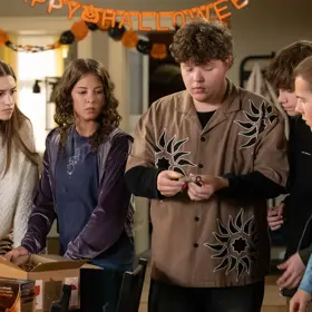 Tento týden nás v seriálu Ulice čekají hned dvě halloweenské párty.