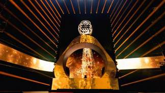 IQOS x SELETTI: Rok kreativity završila společná limitovaná edice a její představení na akci Sensorium Worlds v Miláně