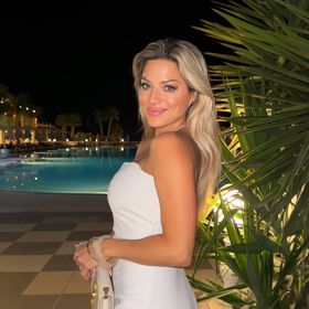 Eva Perkausová na Kypru.