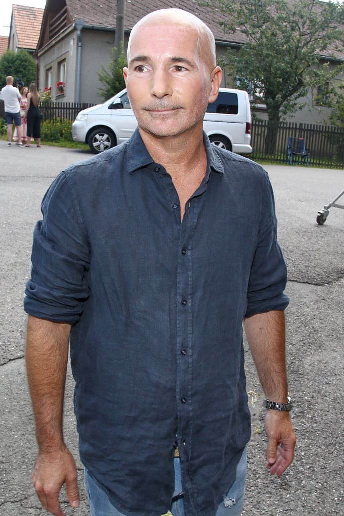 Herec Rudolf Hrušínský nejmladší se narodil 19. listopadu 1970 v Praze.