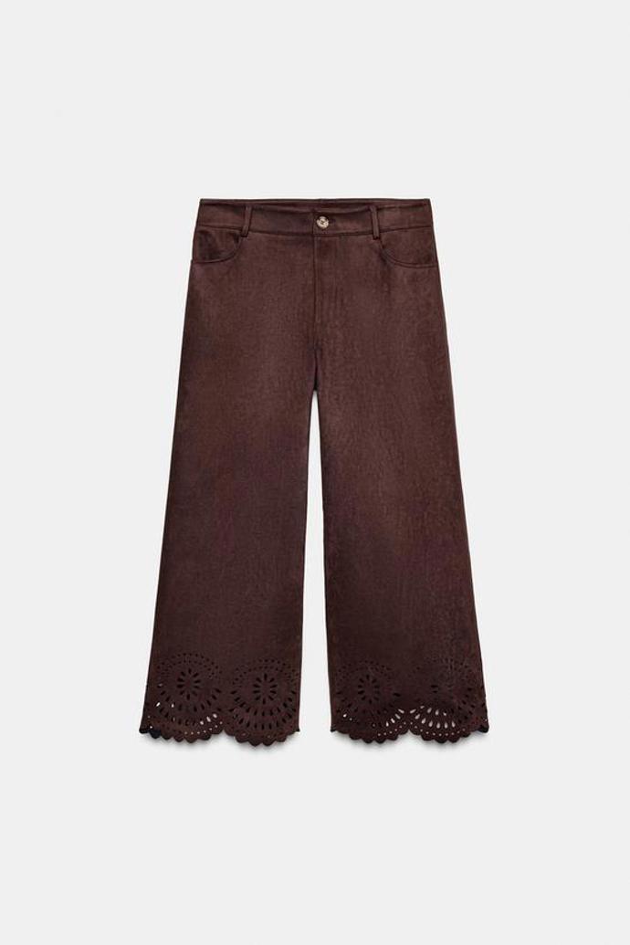 Kalhoty culottes z imitace semiše s děrovaným lemem, Zara, 849 Kč