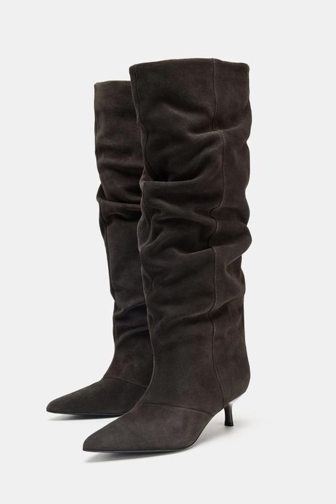 Kozačky ze štípaného semiše na tenkém podpatku, Zara, 2799 Kč