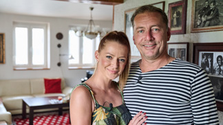 Na starobylé chalupě Petra Vondráčka: Ukázal nám pánský koutek na půdě i místnost, kde rodila babička