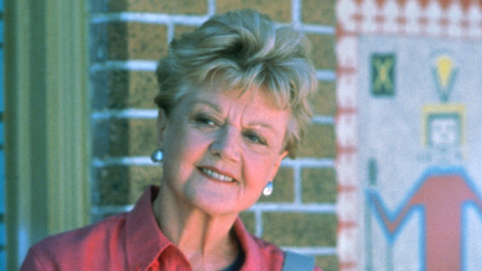 Ve slavném seriálu si ji zahrála herečka britského původu Angela Lansbury. 