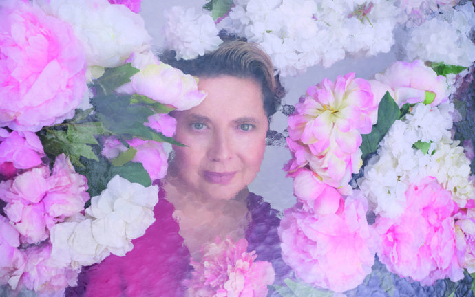 Krásná Isabella Rossellini v kalendáři Pirelli.