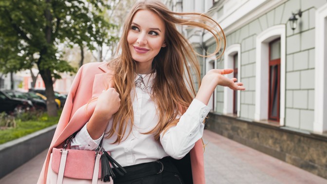 Tři znamení zvěrokruhu, která by si nikdy nekoupila oblečení ze sekáče