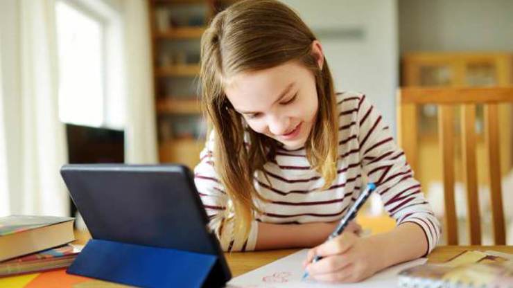 Digitální gramotnost jako nový základ vzdělávání