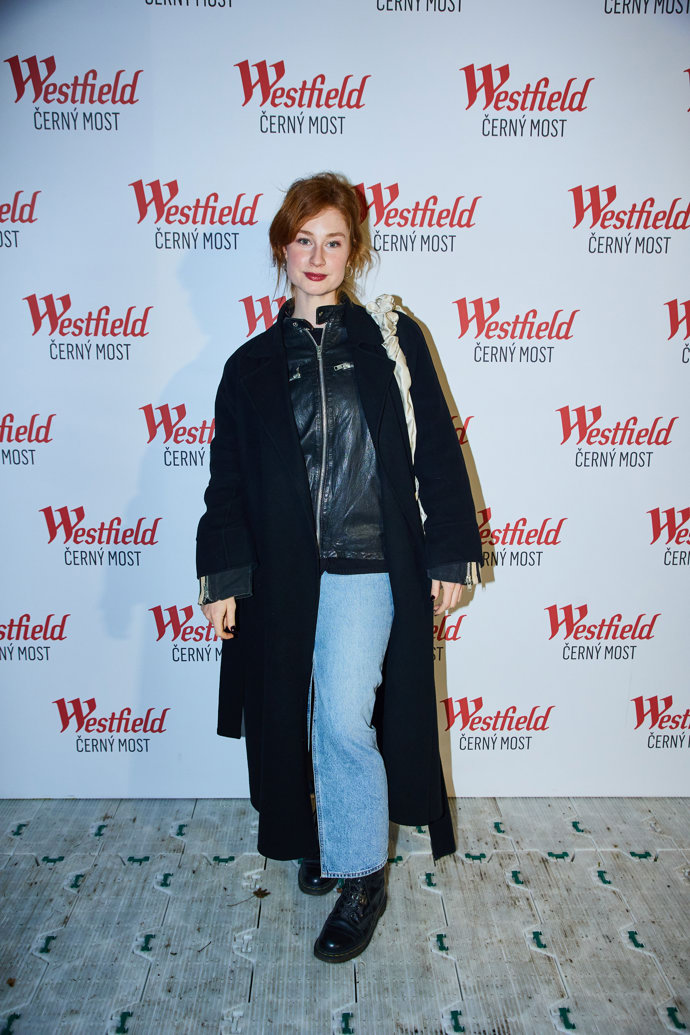 Herečka Natálie Halouzková. 