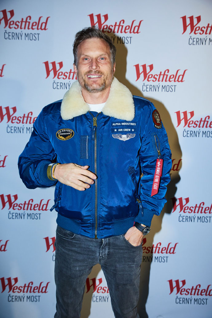 Moderátor Tomáš Zástěra.