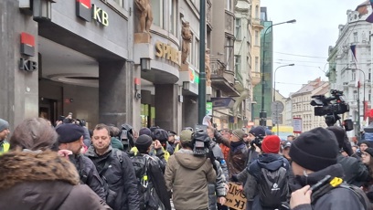FOTO: Aneta Zicklerová a Andrej Babiš na Národní třídě.