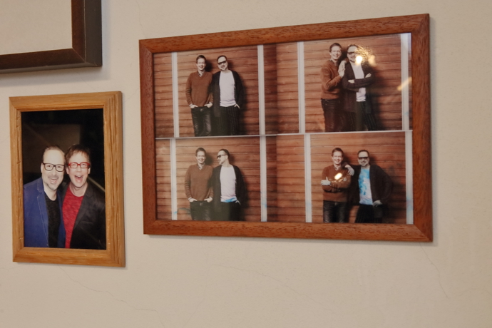 Další sada portrétů, občas Aleš s Michalem zapózují jako modelové, a tady jedna vzpomínka