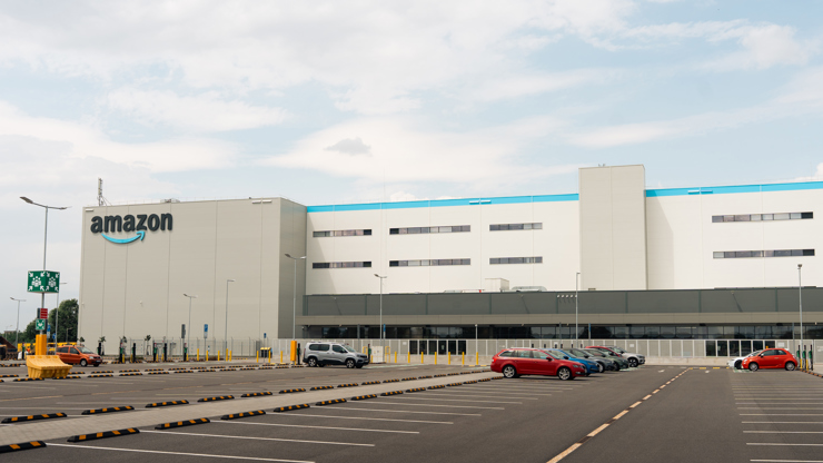 Amazon slaví 10 let v Česku: "Naši lidé jsou srdcem inovací," říká generální ředitel Michal Šmíd 