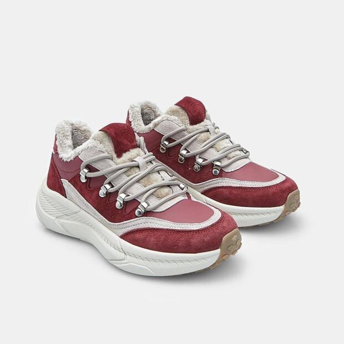 Outdoorové semišové tenisky, Baťa, 1499 Kč