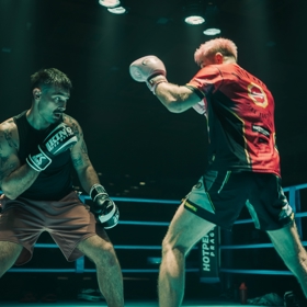 Soupiska MMA hvězd, které si zahrají ve filmu Bojovník, je kompletní. Nechybí šampioni Procházka a Kozma 