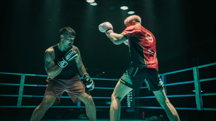 Soupiska MMA hvězd, které si zahrají ve filmu Bojovník, je kompletní. Nechybí šampioni Procházka a Kozma 