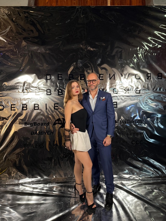 Davide Nebbia nyní tvoří pár s třiadvacetiletou Simonou. 