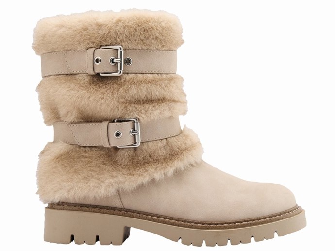 Nízké kozačky s umělou kožešinou, Deichmann, 1399 Kč