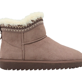 Válenky s kožíškem, Deichmann, 999 Kč