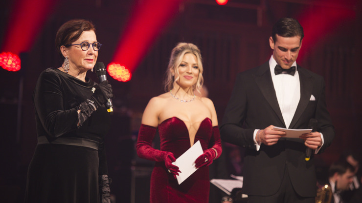 Ples nabízí společenský večer pro všechny.