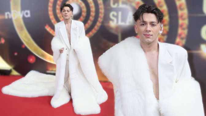 Tajemství extravagance Jana Bendiga: Líčí se sám od 16 let a utáhne i desetikilovou vlečku