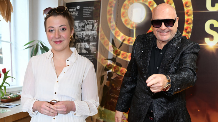 Michal David zavzpomínal na Annu Slováčkovou i svou dcerku Míšu. 