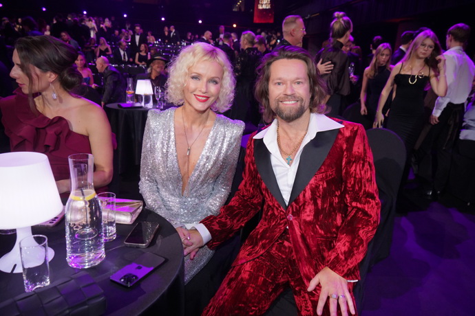 Karin s Richardem se ohledně letošního outfitu bavili se zbytkem rodiny. 