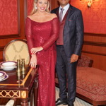 Výstavu uváděla populární moderátorská dvojice Lucie Borhyová a Rey Koranteng.