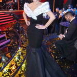 O rok dříve vynesla opulentní černou róbu s bílým akcentem v dekoltu. Nechme se překvapit, jak bude Monika Absolonová oblečená letos.