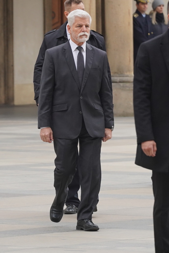 Petr Pavel dorazil do chrámu sv. Víta.