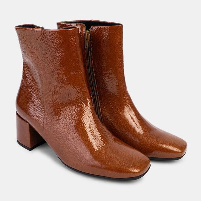 Lakované kotníčkové boty, Gabor, 3999 Kč