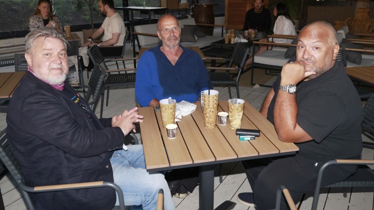 Miloš Pokorný, Patrik Hezucký, Zdeněk Pohlreich a Patrik Hezucký spolu mají podcast Lepší už to nebude.