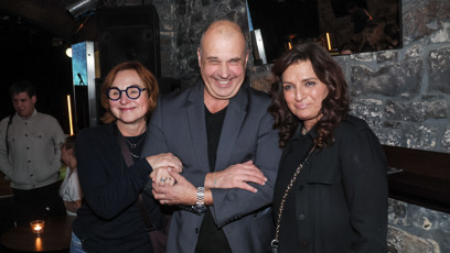 FOTO: Petr Rychlý se svou exmanželkou Pavlou a se současnou manželkou Janou.