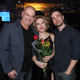 Petr Rychlý se svým synem a jeho ženou. 