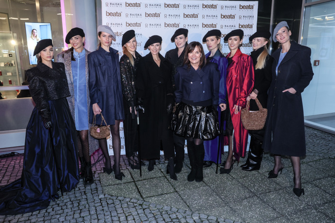 Zimní modely Beaty Rajské na společném snímku. 