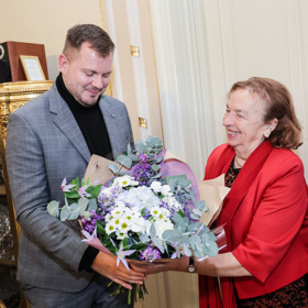 Bývalá první dáma Livia Klausová oslavila 82. narozeniny.