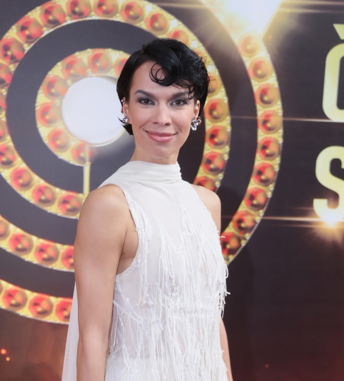 Radka Pavlovčinová je sama o sobě výrazná osobnost a její krátký střih to skvěle podtrhuje. 