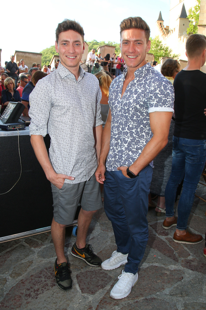 Prý by uvítali, kdyby jejich budoucí partnerky byly také dvojčata. 