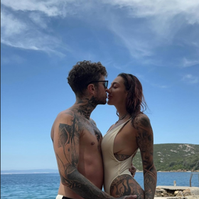 Kundosaki a Thomas už netvoří pár.