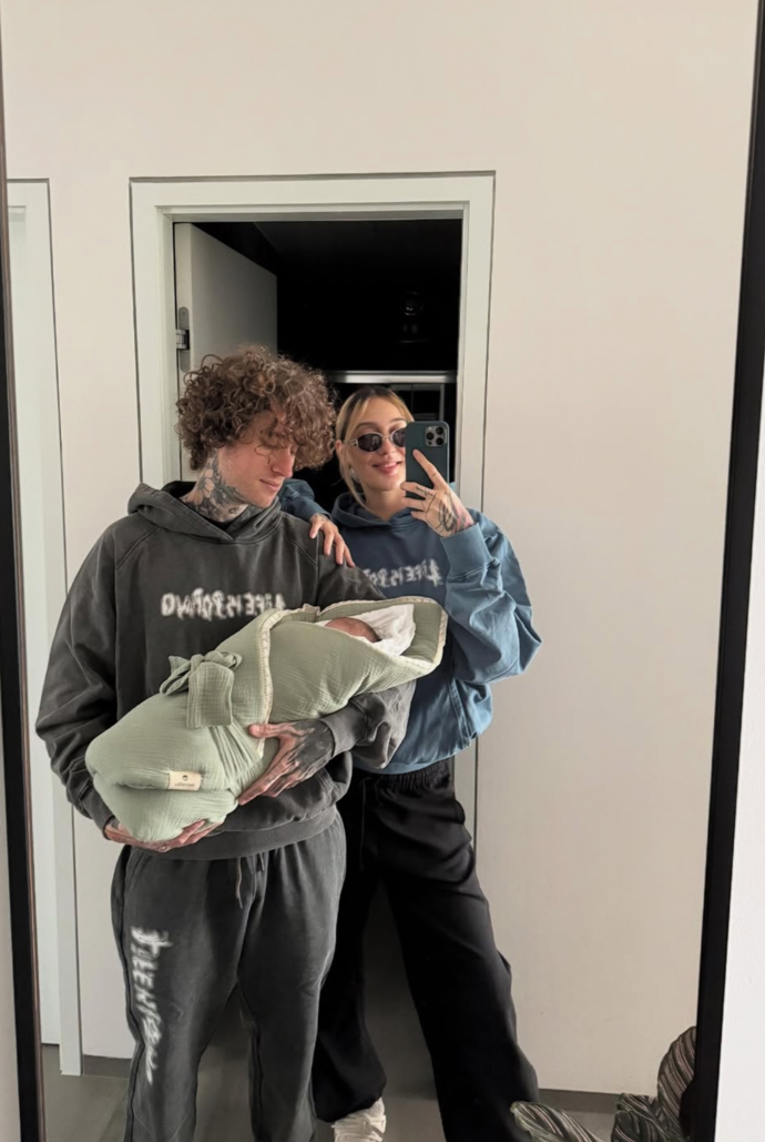 Kundosaki a Thomas se rozešli. 