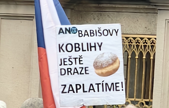 Demonstrace pořádaná spolkem Milion chvilek pro demokracii.