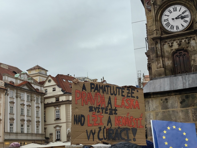 Demonstrace pořádaná spolkem Milion chvilek pro demokracii.