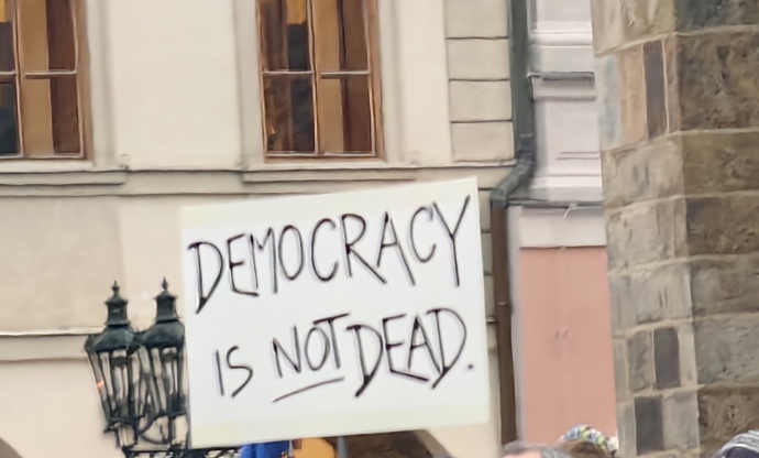 Demonstrace pořádaná spolkem Milion chvilek pro demokracii.