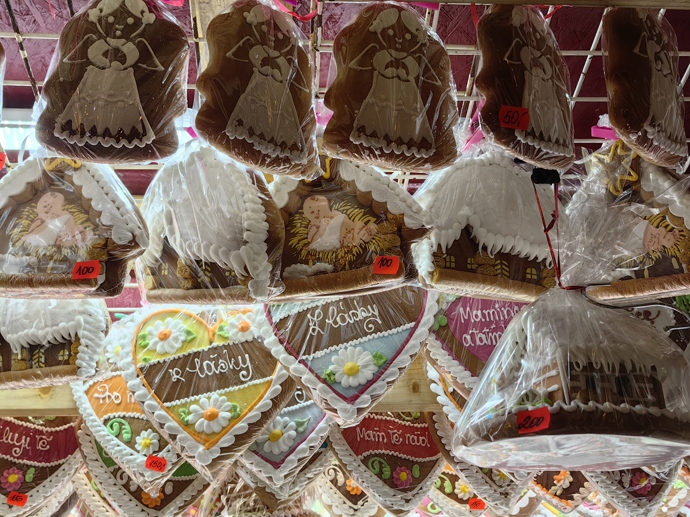 Vánoční trhy na náměstí Míru.