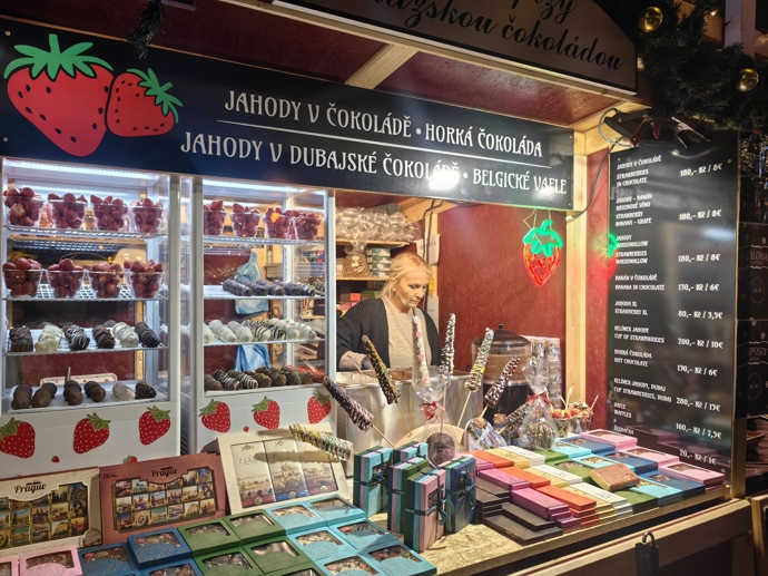 Vánoční trhy na náměstí Míru.