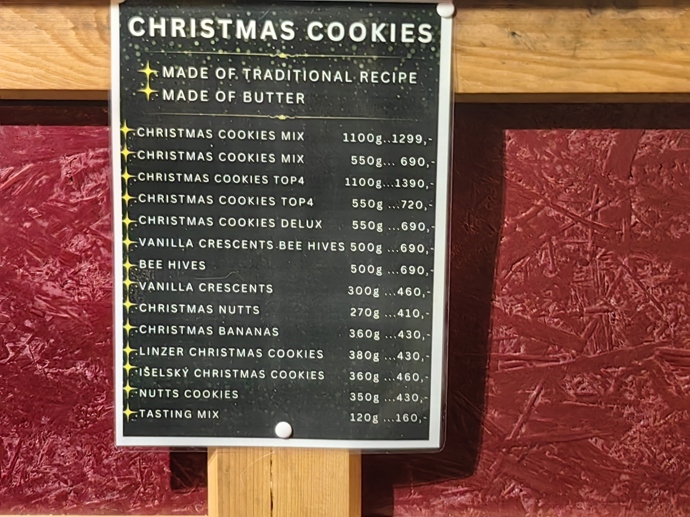 Vánoční trhy na náměstí Míru.