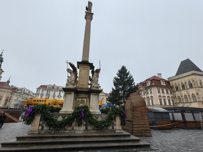 Vánoční strom na Staroměstském náměstí.