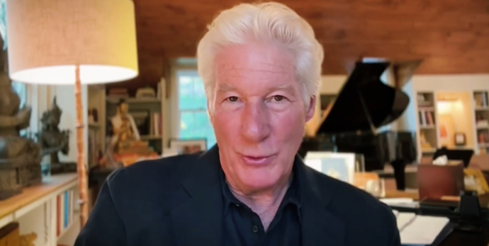 Richard Gere poslal video prezidentovi Pavlovi. 