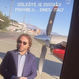 Pavel s Darou odletěli do Itálie. 