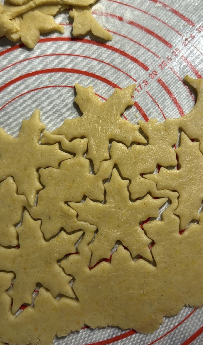 Ornella Koktová pekla cukroví. 